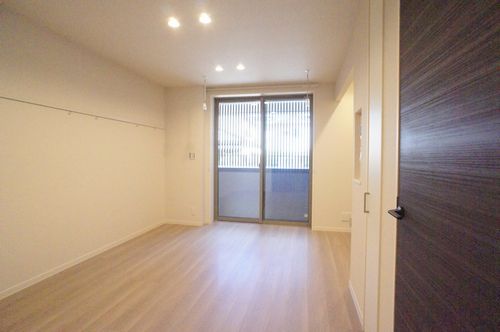 メゾン　ド　パルク 101号-2