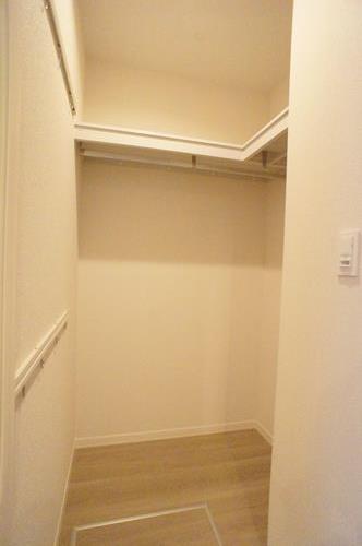 メゾン　ド　パルク 101号-4