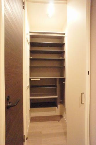 メゾン　ド　パルク 302号-10