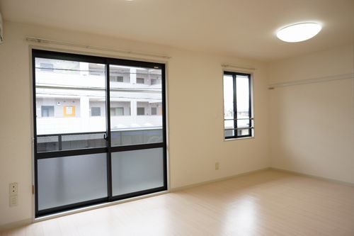 グランドール天川Ａ 203号-2