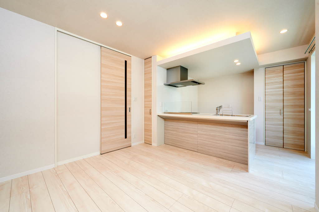 アルティスタ 102号-3