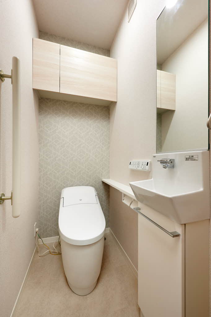 アルティスタ 102号-8