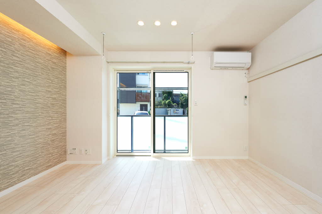 アルティスタ 103号-2