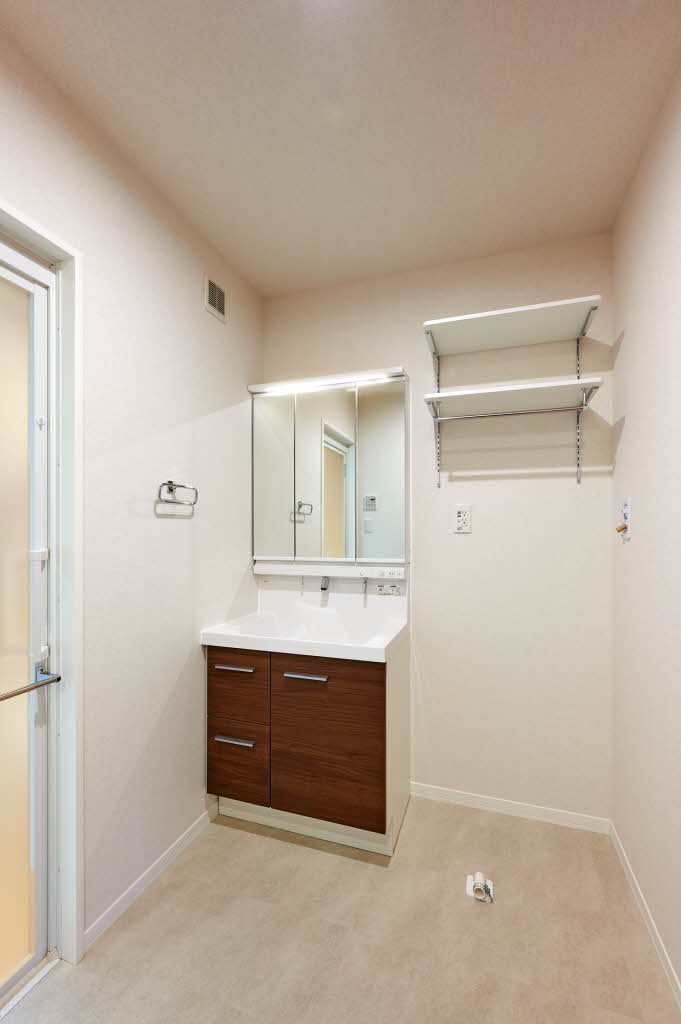 アルティスタ 302号-9