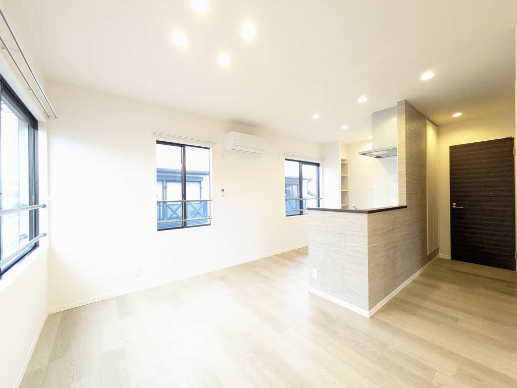 サンラフォーレＥ 202号-5