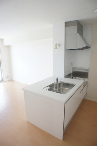 セレナヴィラ　Ｃ 203号-4