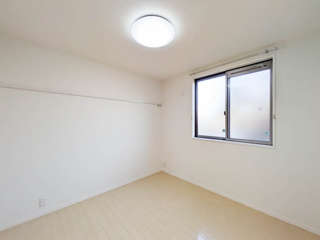 クール　ド　リヨン 103号-4