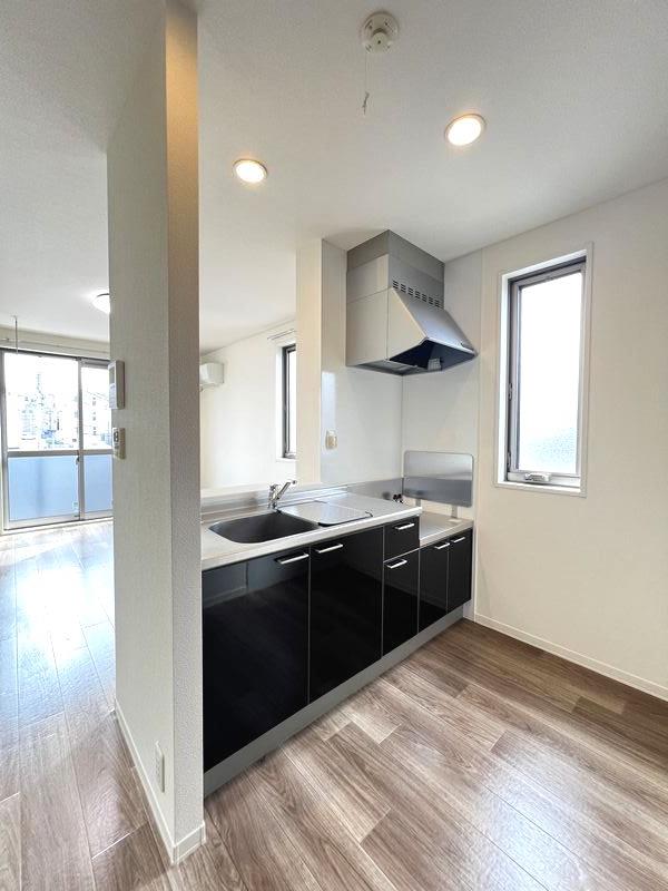 あべにゅー・こも 203号-4