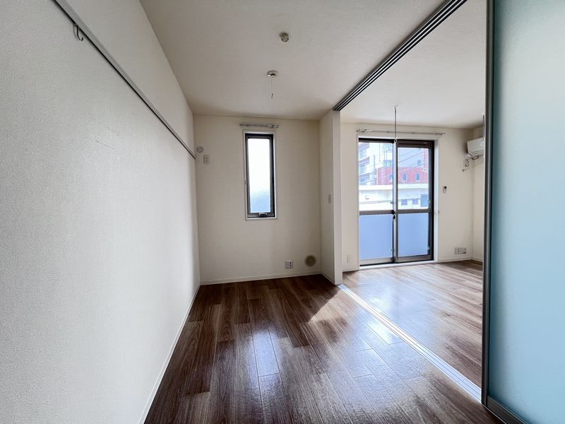 あべにゅー・こも 203号-6