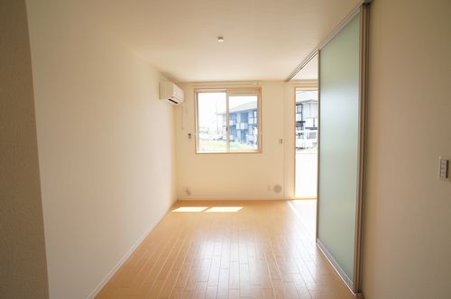 コートヤードイン田彦 101号-2