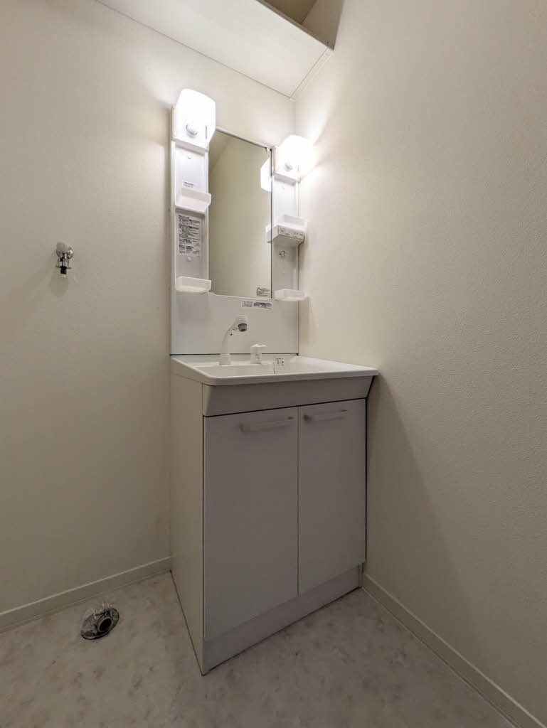 シャイニング５１ 203号-7