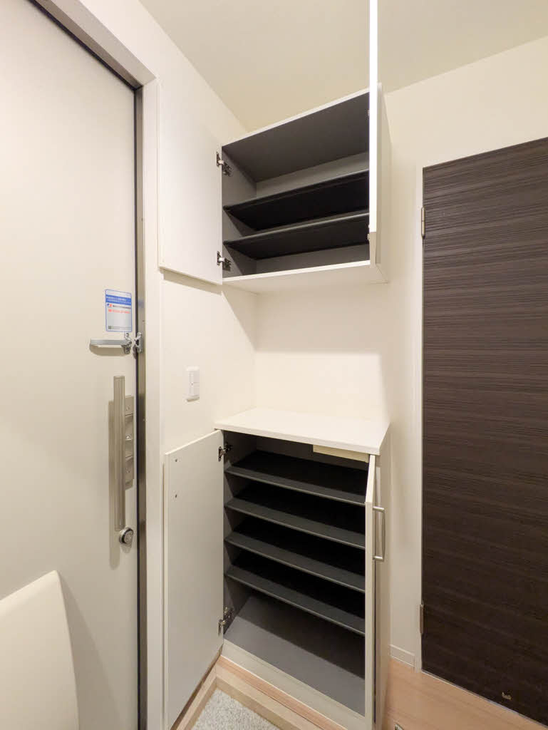 シャイニング５１ 203号-11