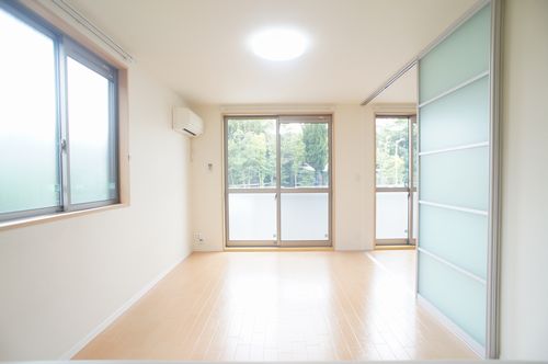 イースト　Ⅱ 101号-2