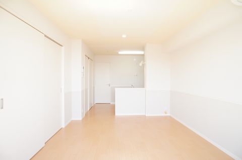 フォレスター Ⅰ 203号-3