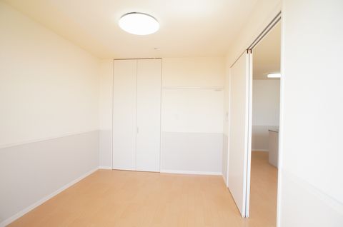 フォレスター Ⅰ 203号-5