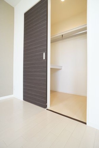 ラ・イルシオン 202号-6