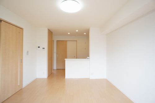 レジーナ　Ⅱ 108号-3