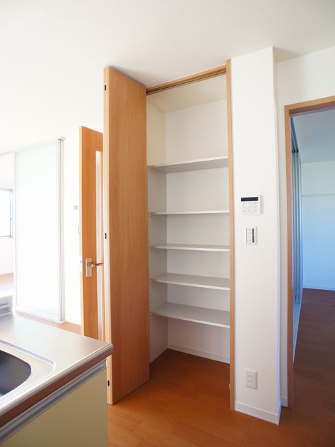 レジーナ　Ⅱ 208号-8