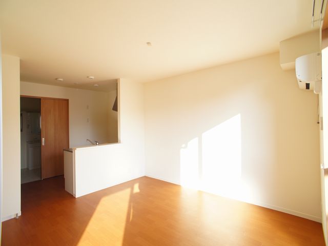 レジーナ　Ⅱ 208号-11