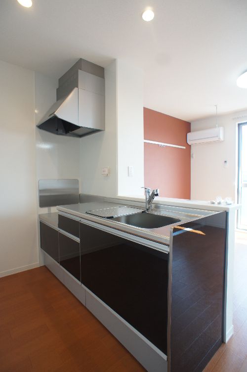 ＩＬ　ＳＯＬＥ 205号-4