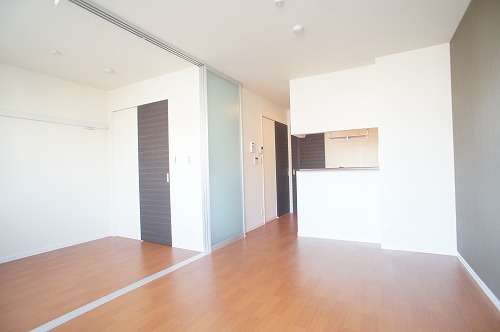 サンシャインヒルズ 202号-2