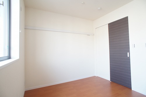 サンシャインヒルズ 202号-7