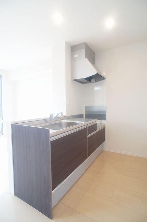 シャーメゾン　ノアール 102号-4