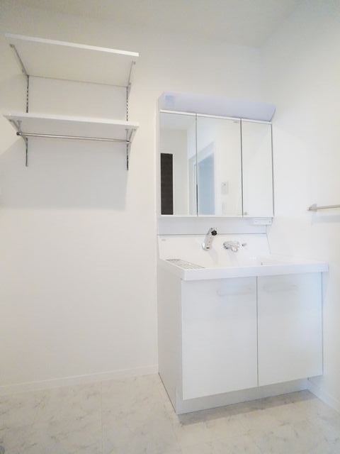 Ｇａｒｄｅｎ　Ｃｏｕｒｔ　千波 201号-7