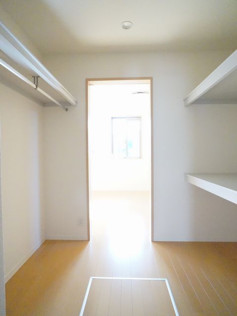 Ｇａｒｄｅｎ　Ｃｏｕｒｔ　千波 203号-6