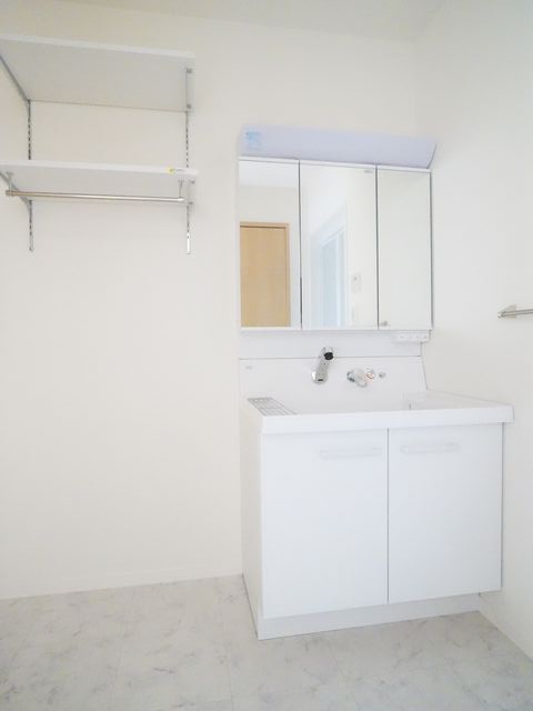 Ｇａｒｄｅｎ　Ｃｏｕｒｔ　千波 203号-7