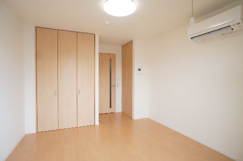 メルシーウィステリア 105号-2