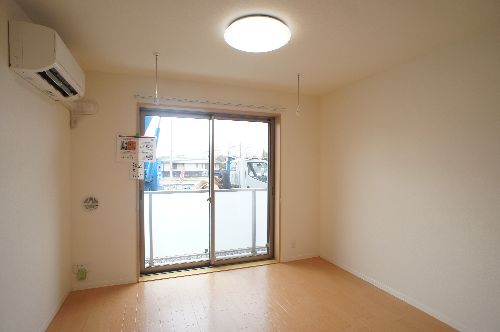 メルシーウィステリア 105号-3