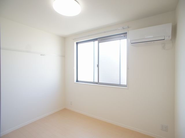 シャーメゾン一ノ牧 102号-5