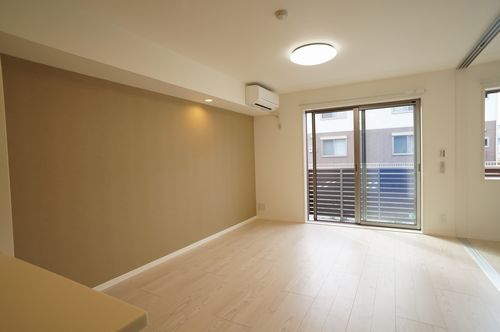 メープルヴィラ 302号-2