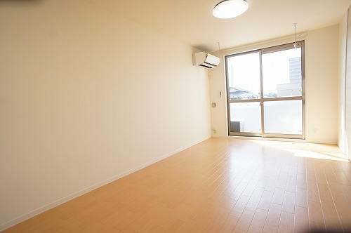 エクラージュ９２２ 101号-2