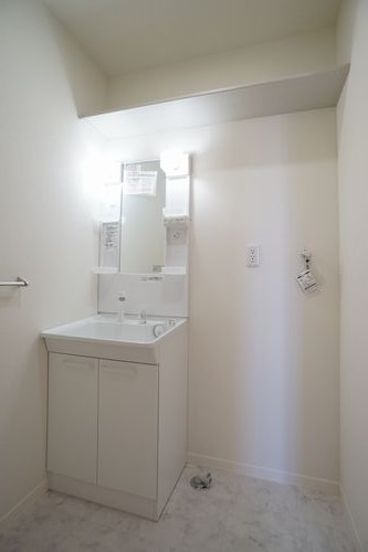 シアン・マリト 203号-8