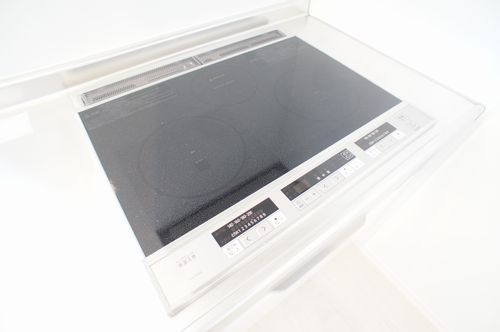 プチメゾンエスト 201号-4