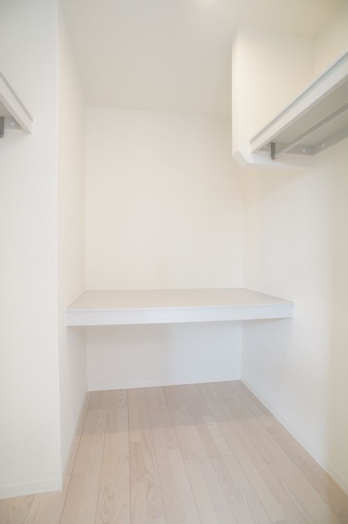 プチメゾンエスト 201号-8