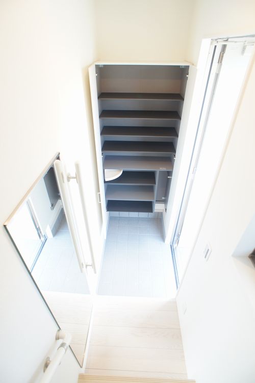 プチメゾンエスト 201号-11