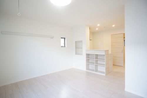 エレガンスヒルズ　Ｃ 101号-2