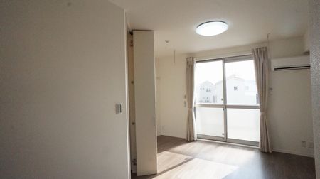 サニーフラット 102号-2