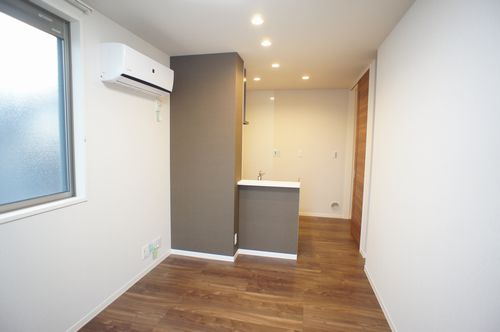 Ｐａｌｍ　Ｓｐｒｉｎｇｓ 102号-3