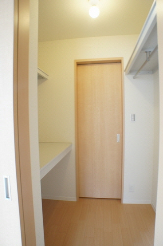 プレメゾン・イマイ 201号-5