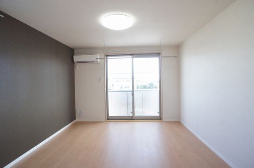 レ・クラヴィエ　Ａ 201号-3