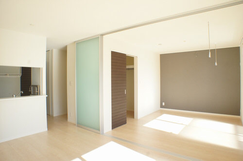 レジデンスみらいＢ 102号-3