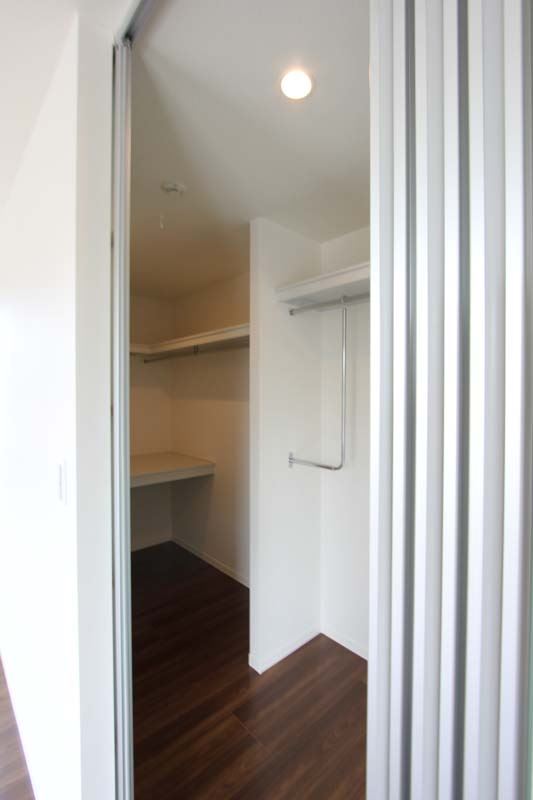 グレイッシュ・ウエスト 101号-8