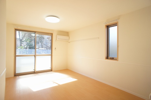 アーバンヒルズC 203号-3