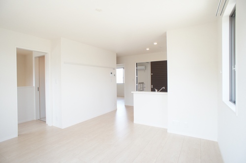 アンビエーラ 201号-2