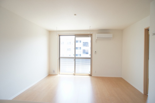 アンビエーラ 203号-2