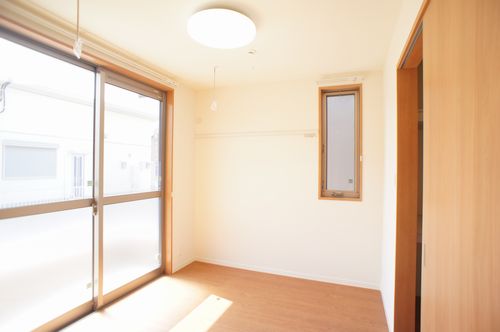 ピッコリーノ　Ｅ 101号-5